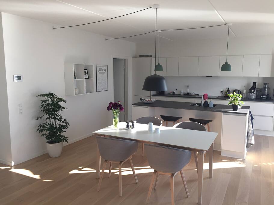 Kitchen and dining room