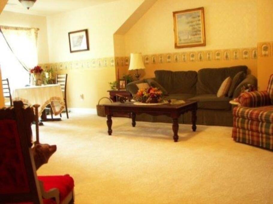 the living area lets you kick back, watch cable TV or surf the net.