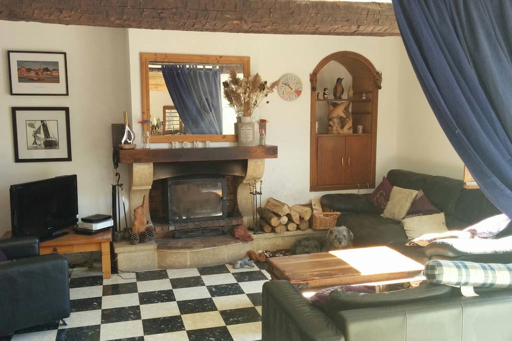 The spacious living area.