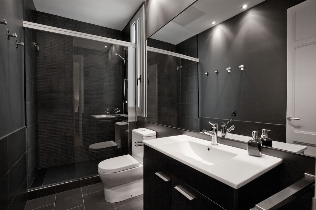 Bathroom1