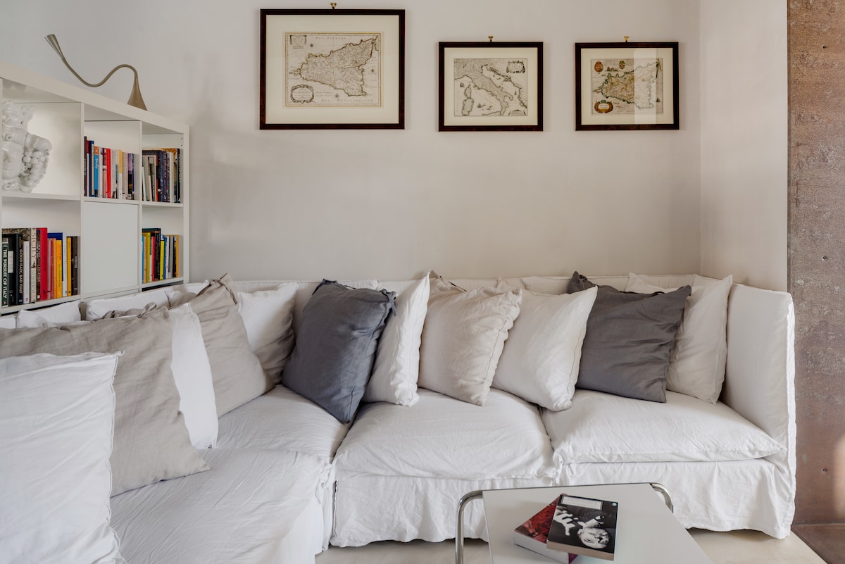Top Airbnb: Casa Luminosa in the Old Jewish Quarter of Ortigia a Siracusa