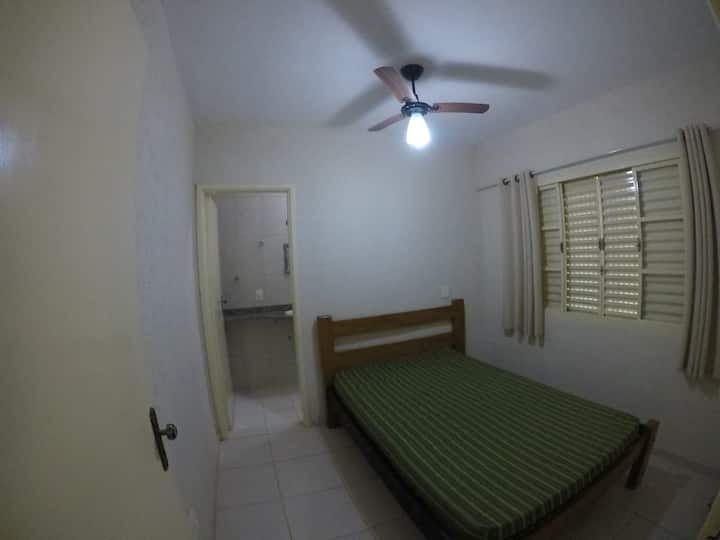 غرفة النوم 1 (جناح)