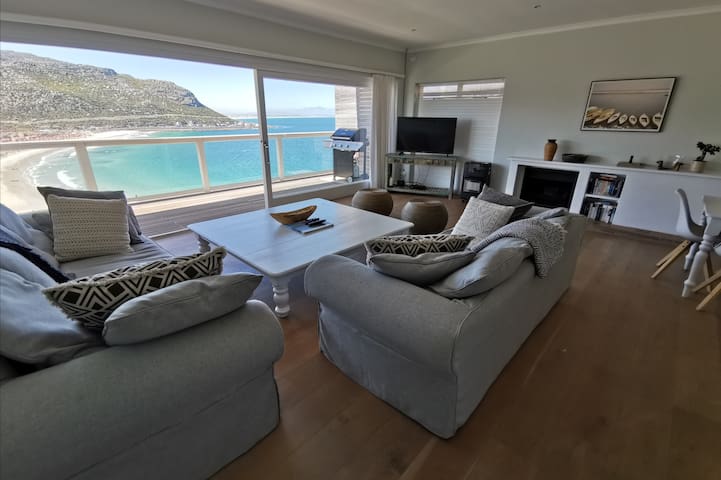 Surfwatch Villa gallery image 2