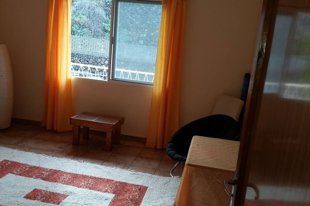 Zweites Zimmer mit Schlafcouch