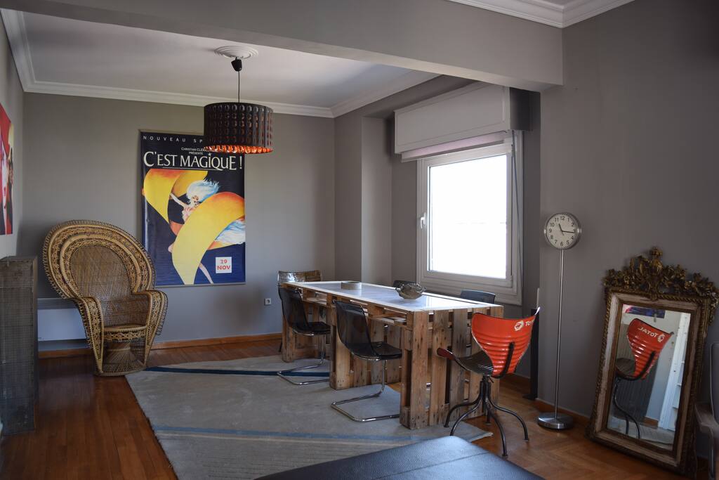dinning table