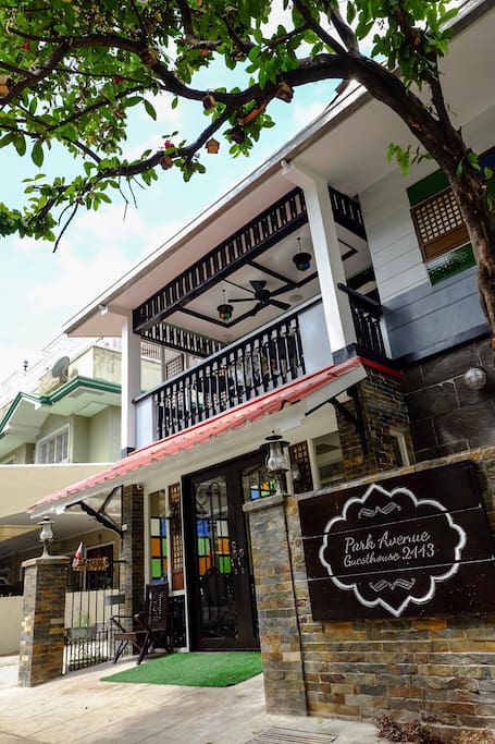 The facade of the Guesthouse.
