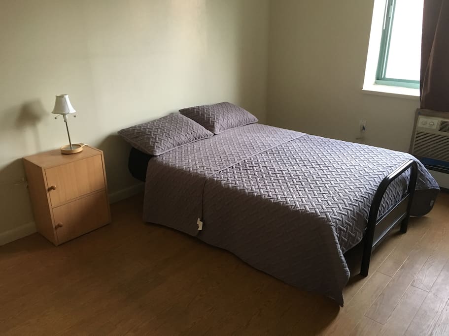 Bedroom / new bed sheets + pillows