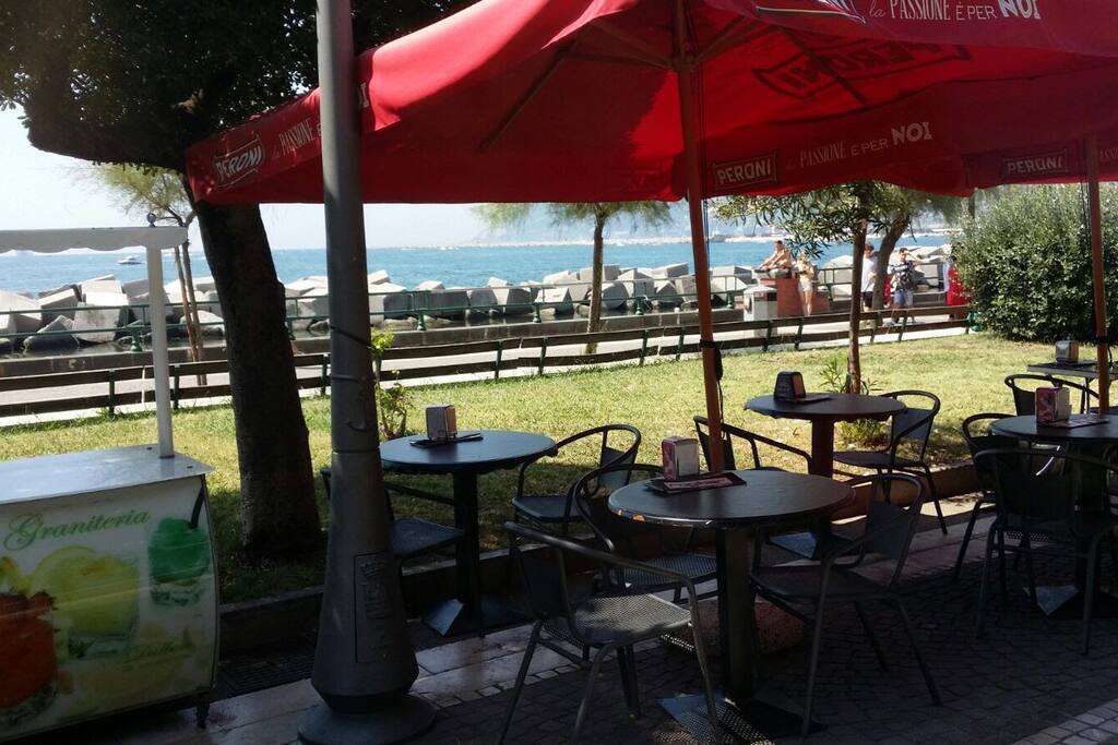 Colazione al bar
