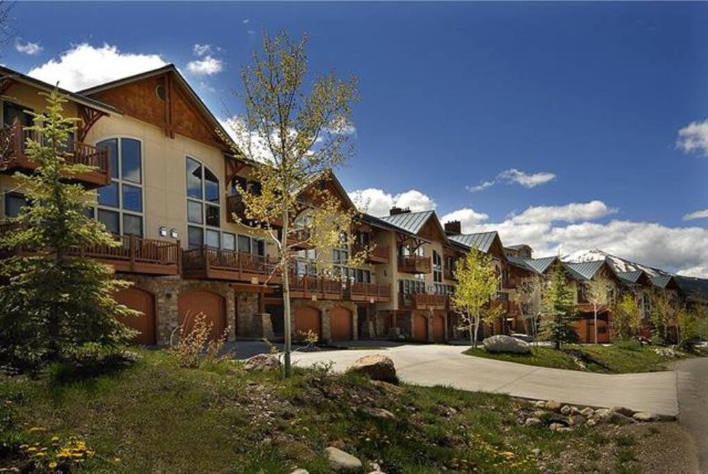 Top 100 Airbnb Rentals 2017 in Crested Butte, Colorado