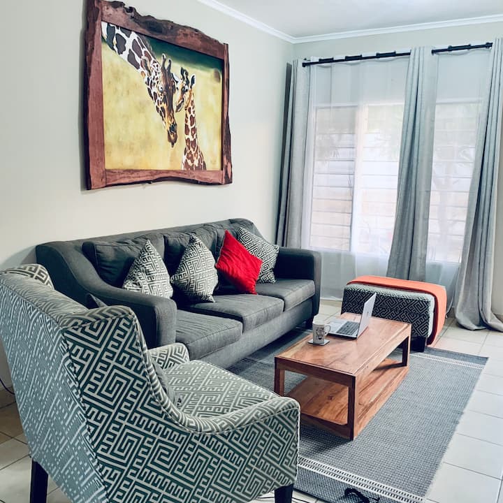 The ToWn House II PEaceful Suburb near the City Apartments for Rent