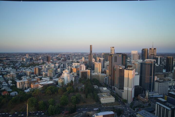 Vegan and Yogi friendly home in CBD 温馨的家,美丽的城市风景