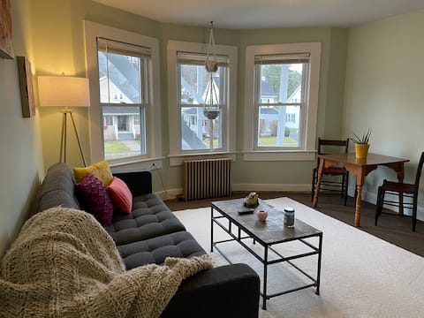 Apartment West Main St