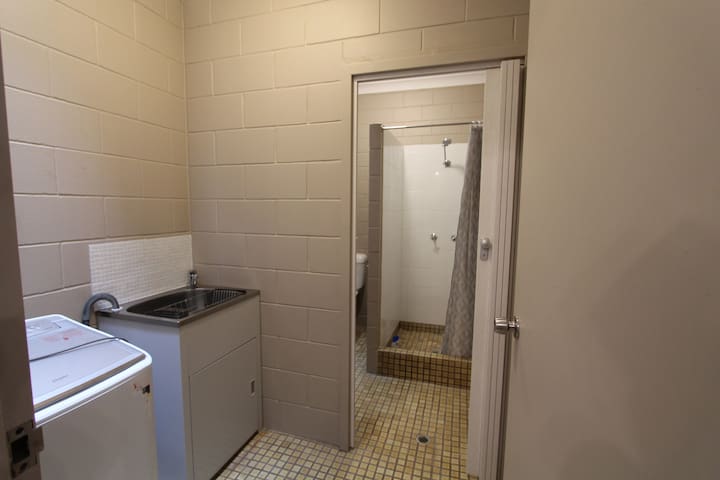 listing_image