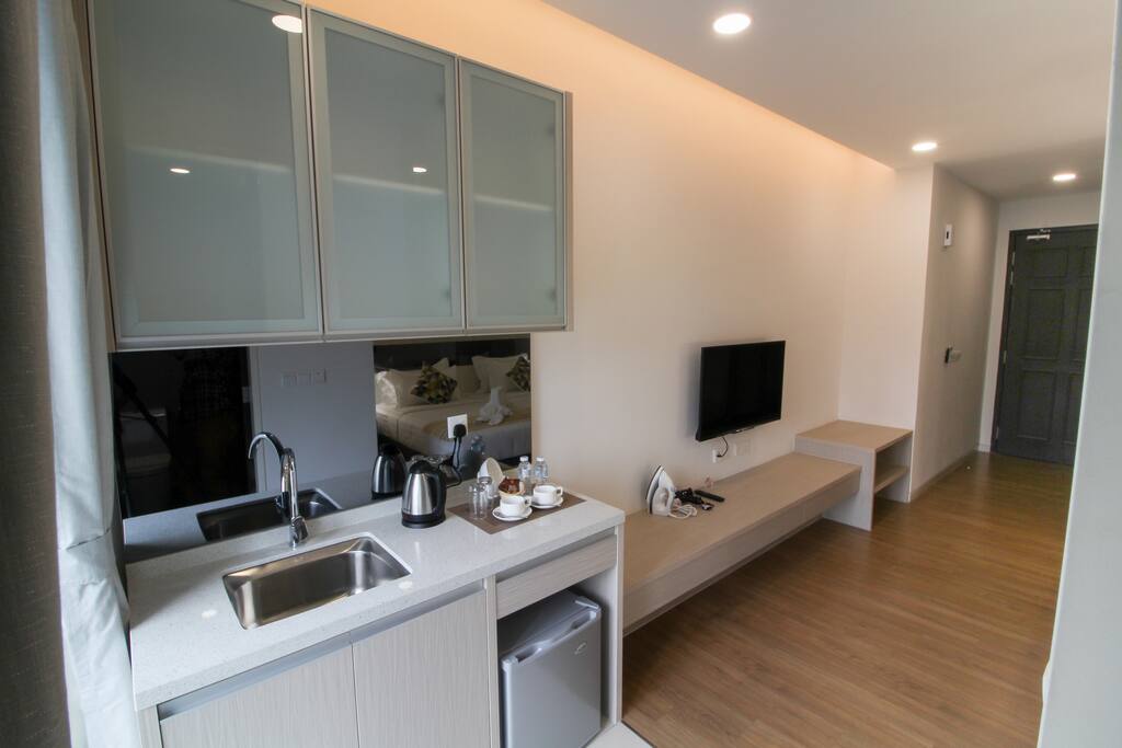 Facilities Corner in Studio Room