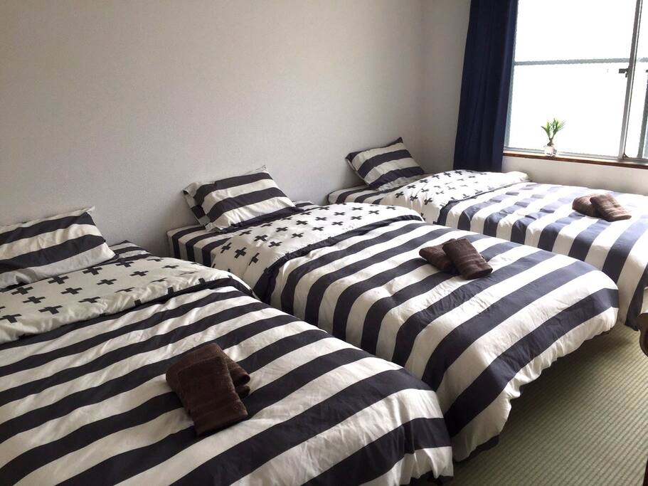 Bed room