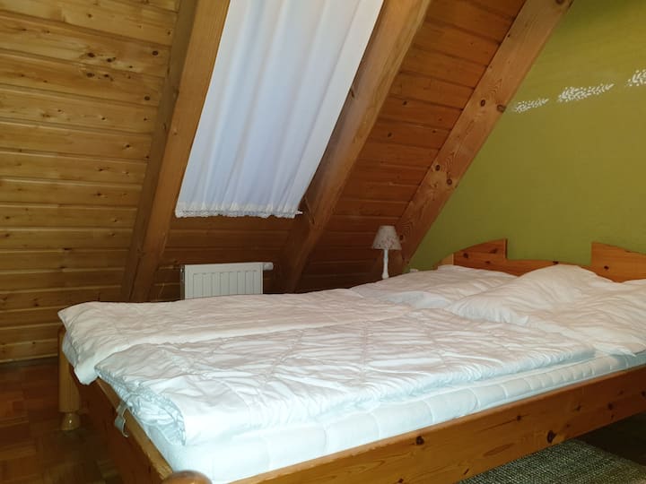 Spálňa 2