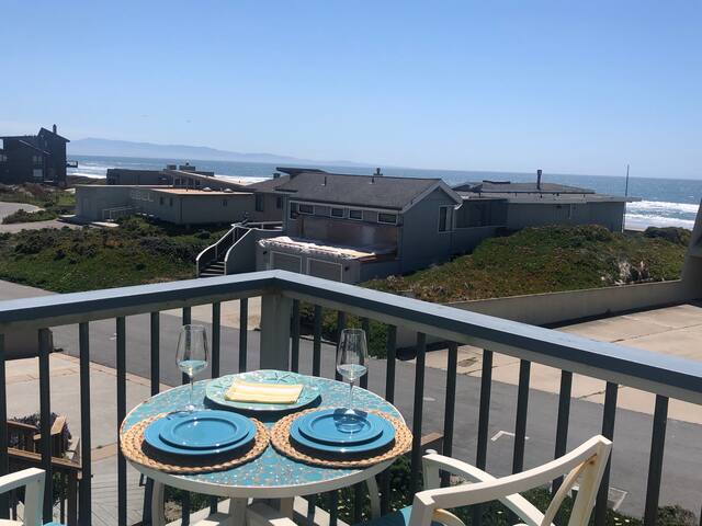 Sweeping Ocean Views, steps to sand – family fun gallery image 2