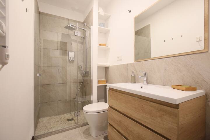 Temporary accomodation in Madrid de los Asturias gallery image 5