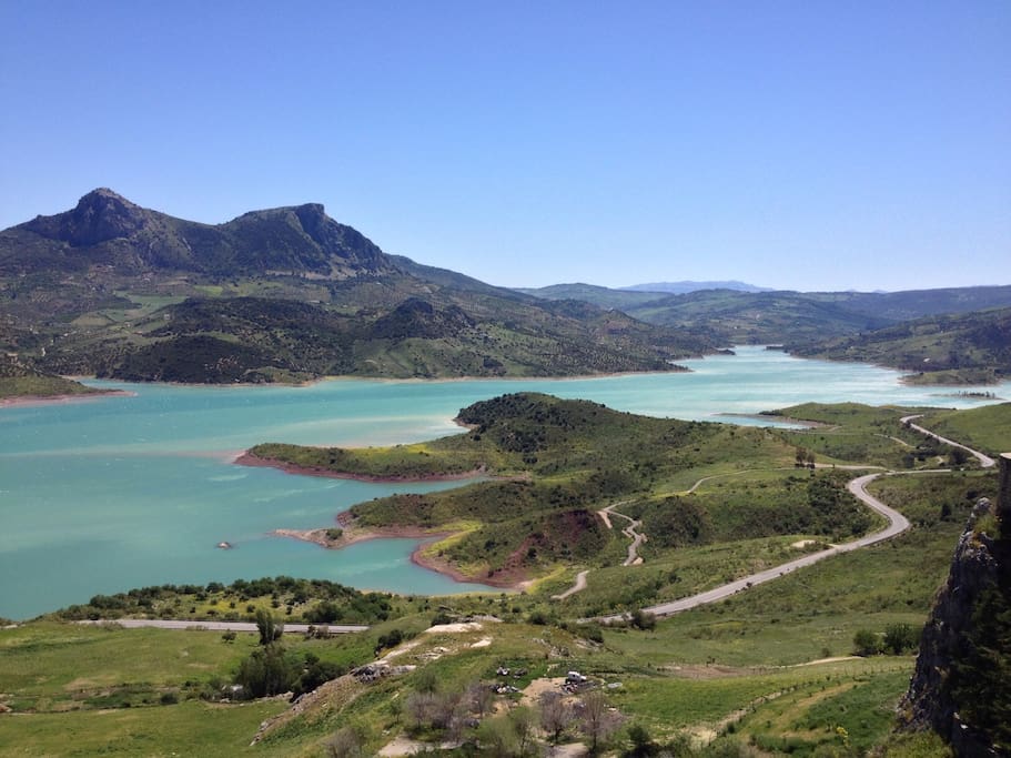 Nearby Grazelama reservoir