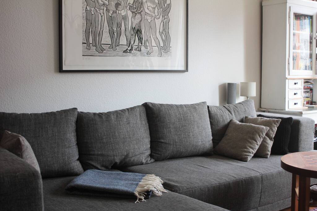 The large sofa invites you to relax...