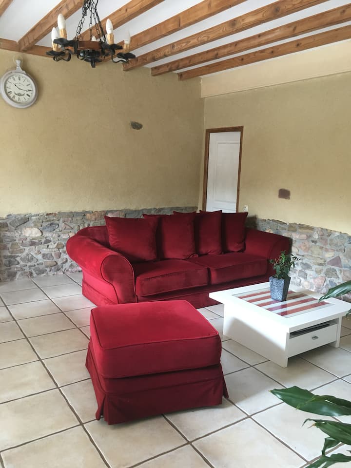 Maison Tranquille Nichée En Pleine Campagne. - Jersey