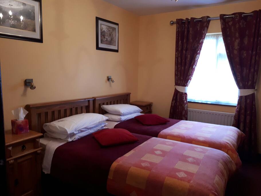 Twin ensuite