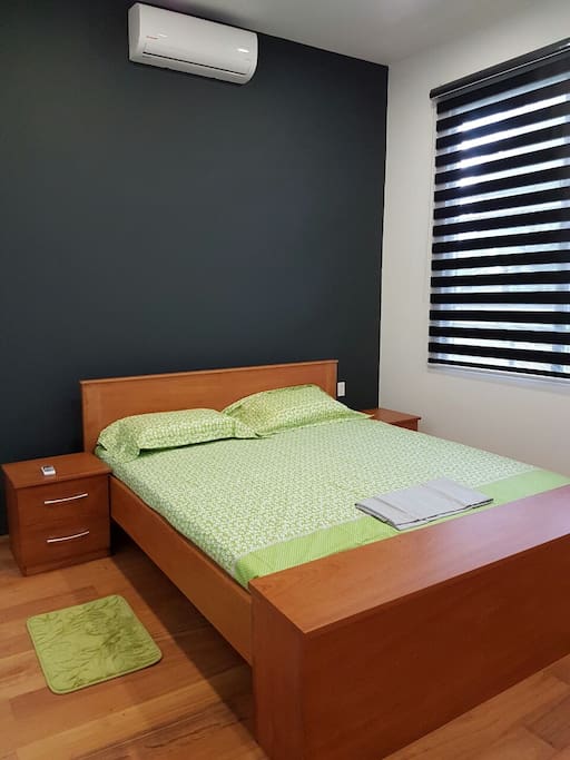 Guest bedroom (bed 180x200 cm)