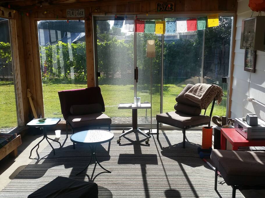 Another picture of the sunroom!