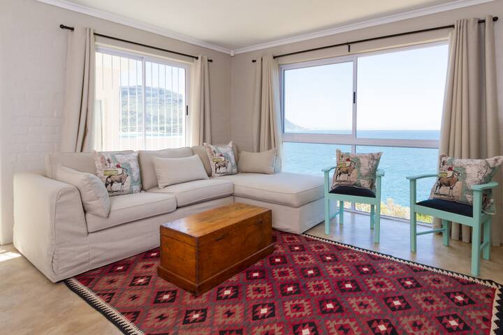 Lower Deck @ Cape-x-ta-Sea