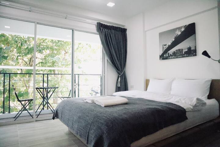 [123 Sleep] near Nimman Rd. & MAYA