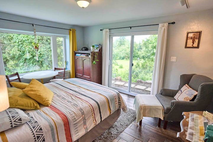 Large private room, with two large windows providing beautiful views onto the property. In-floor radiant heating and electric baseboard for your comfort in winter.