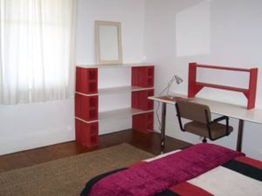 Simple rooms with good work spaces