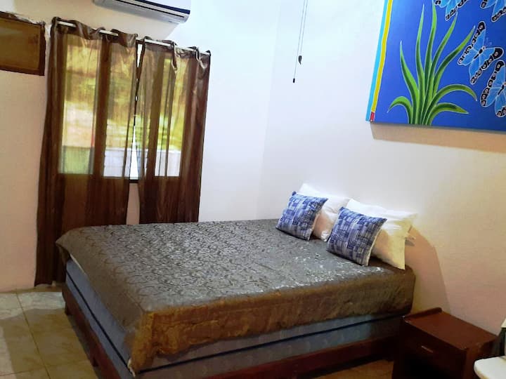 غرفة النوم 1