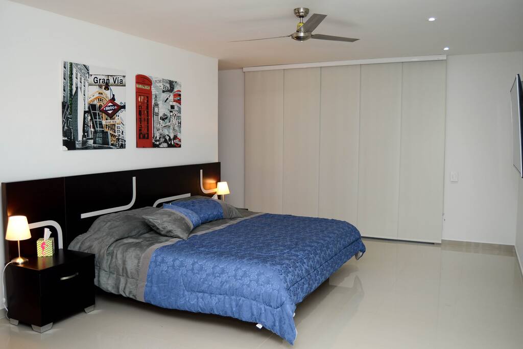 Cuarto Principal con Aire acondicionado, ventilador y TV Cable