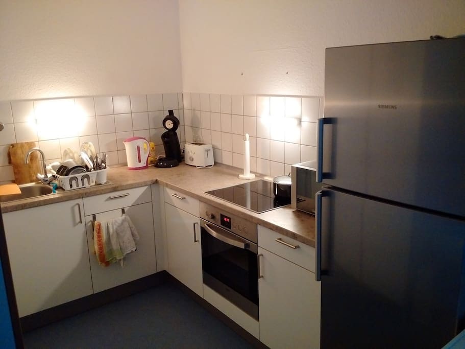 Kitchen to share with 2 flatmates