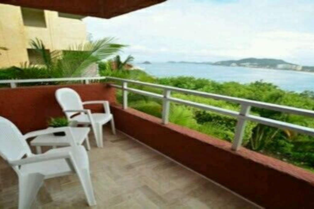 Balcony with spectacular view on the bay