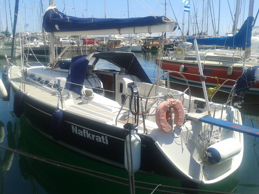 S/Y Nafkrati
Dehler 36 JV
Alimos Marina