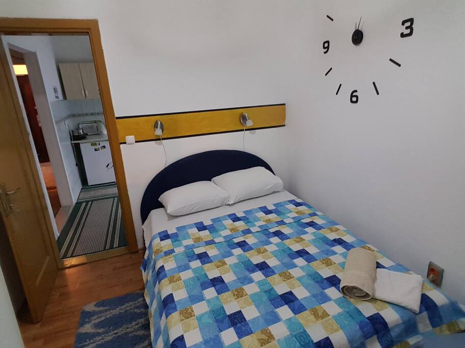 Room 4