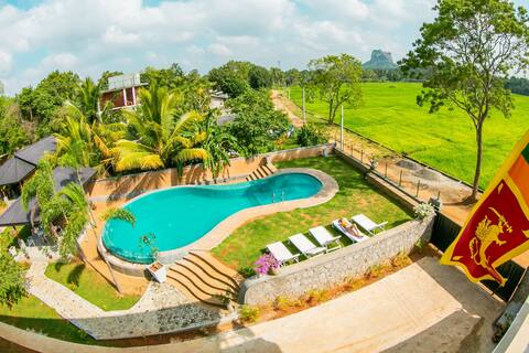 Royal rock Pool view