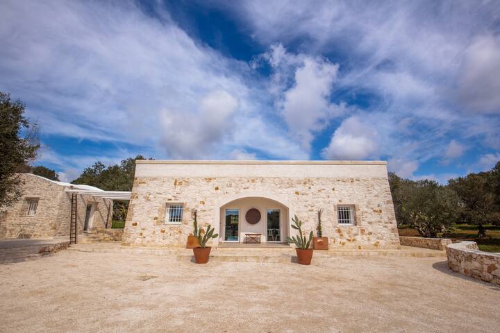 Lamia del Riccio, villa di lusso con trulli gallery image 4