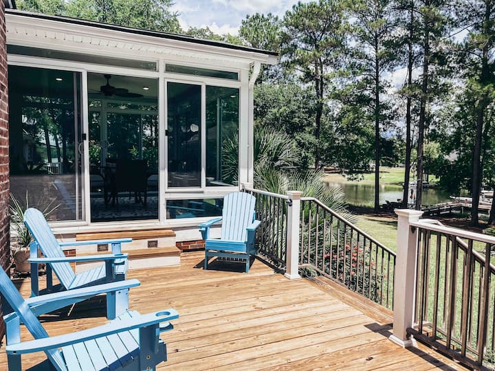 Magnolia on Murray LAKE FRONT 3 br house Houses for Rent in Prosperity, South Carolina