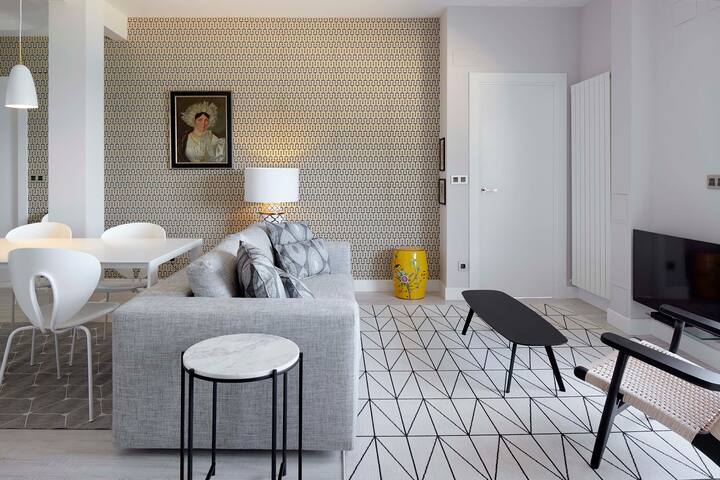 Sunset by FeelFree Rentals gallery image 4