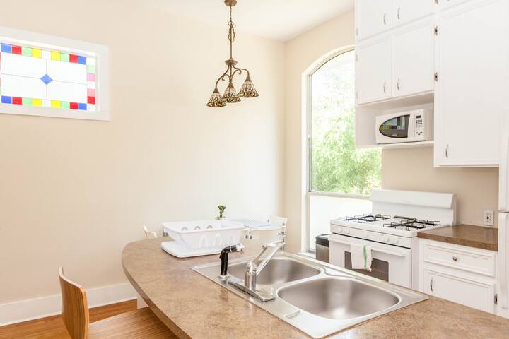 Rare Wild West-style compound nr DT gallery image 5