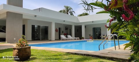 Casa Espetacular Praia de Pernambuco Guarujá, SP