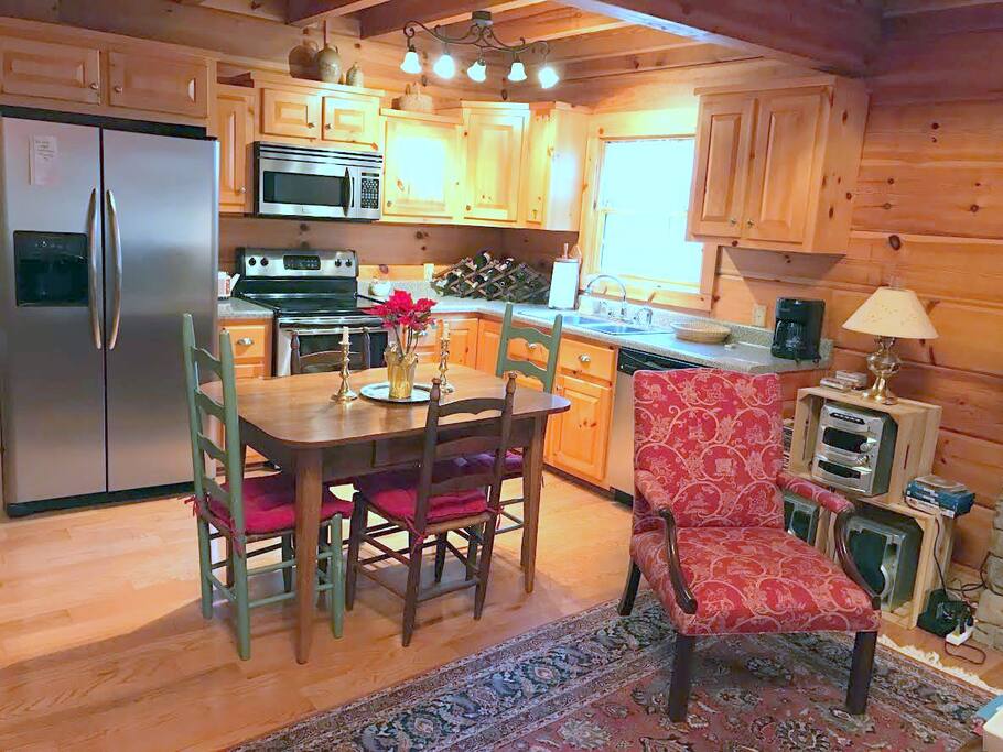 Kitchen-Stainless Steel Ref/Ice Maker, Oven, Microwave and Dishwasher
