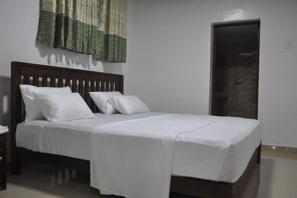 Bed Room 01