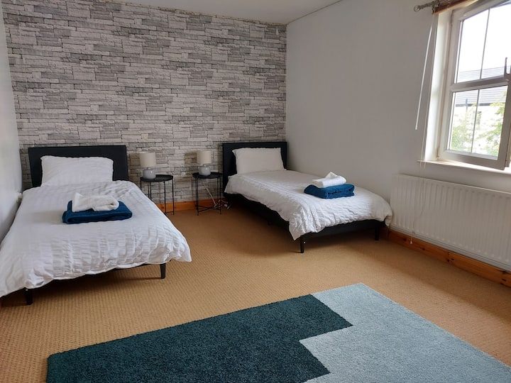 საძინებელი 1