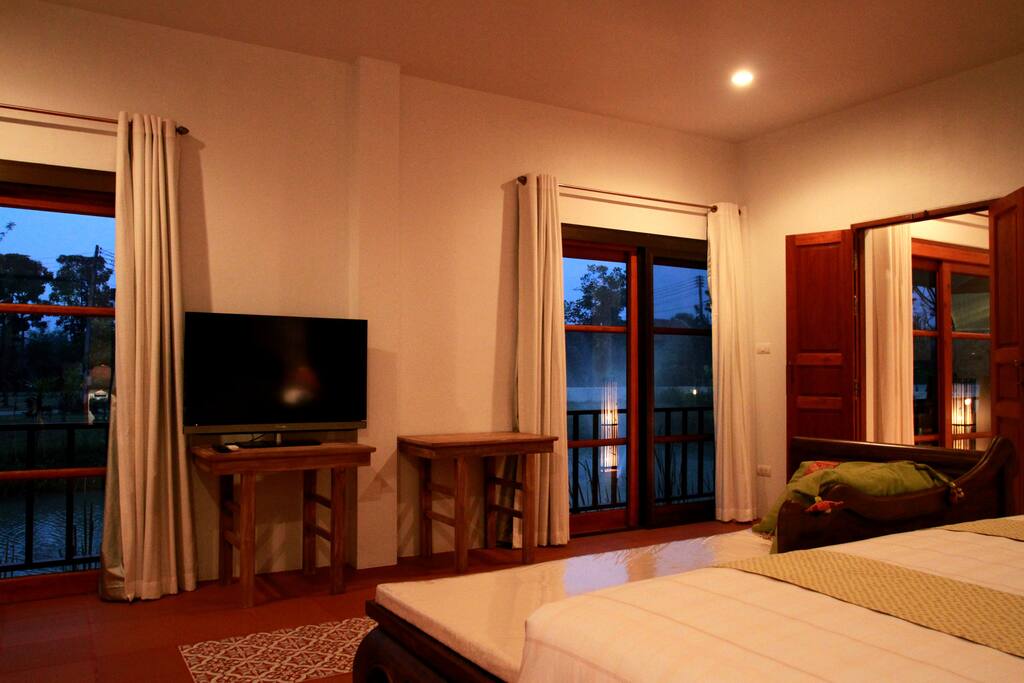 Spectacular lake view from the bedroom's window