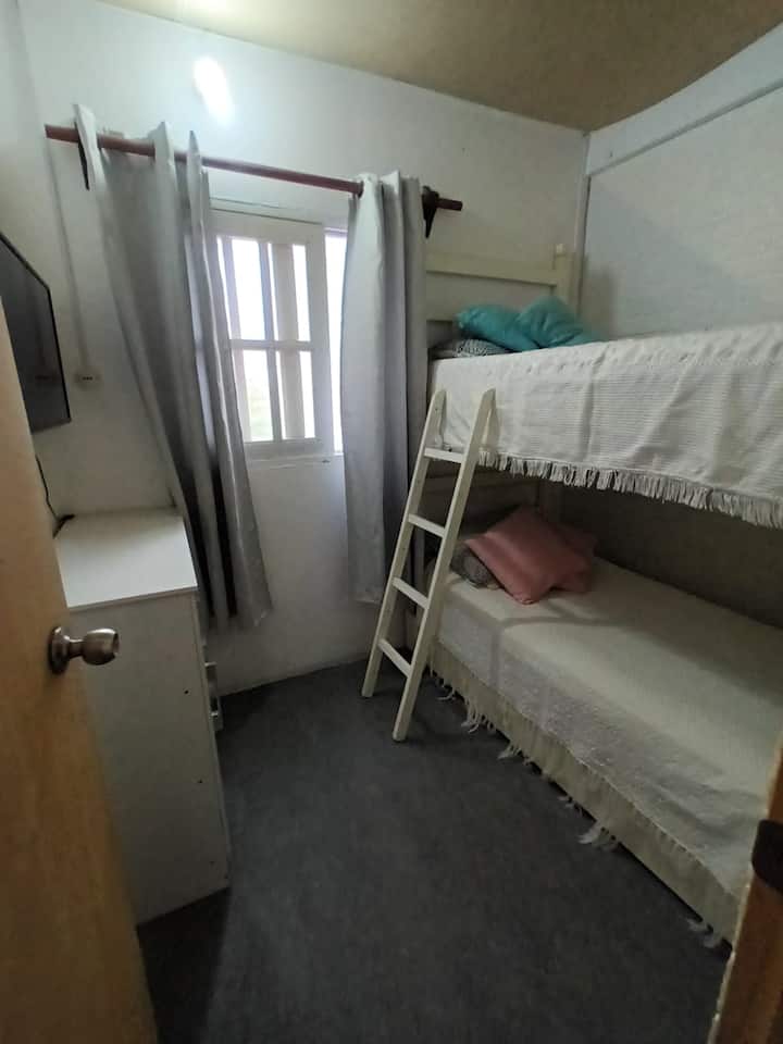 საძინებელი 2