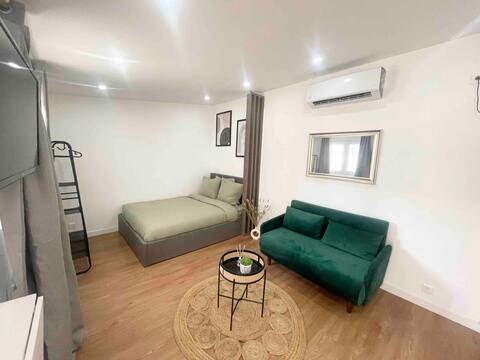 Cozy Studio between Paris and Disneyland RER A